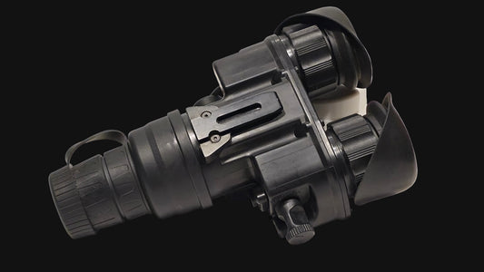Bi-Ocular Armasight NYX-7 Pro Gen 3 Green Phos & Mount