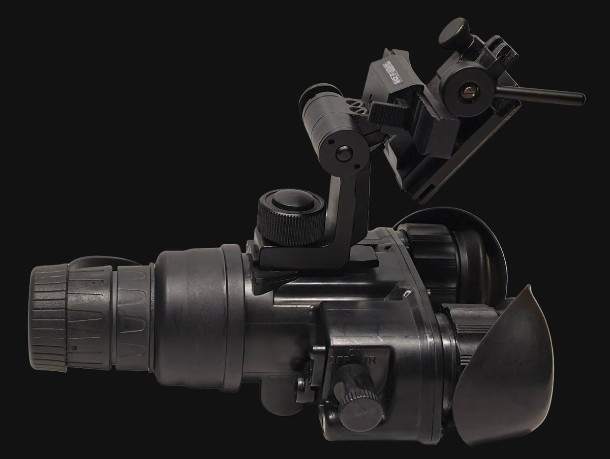 Bi-Ocular Armasight NYX-7 Pro Gen 3 Green Phos & Mount